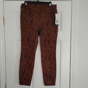New Directions Women's Skinny Jeans - Reddish Brown Snake Print